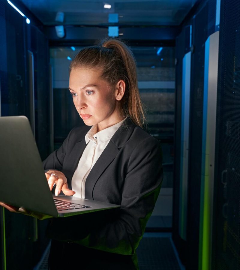 young-attractive-woman-working-in-server-room-1.jpg