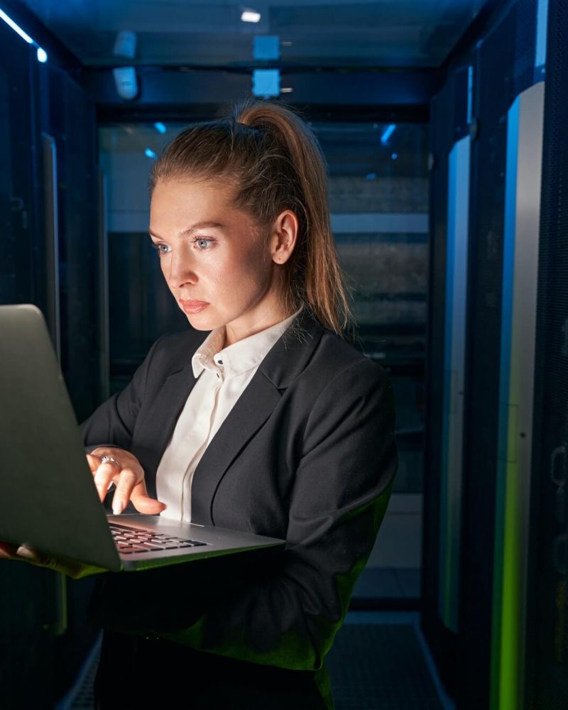 young-attractive-woman-working-in-server-room-1.jpg